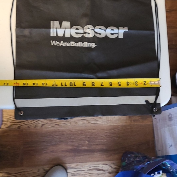 Backpack - Picture 4 of 6